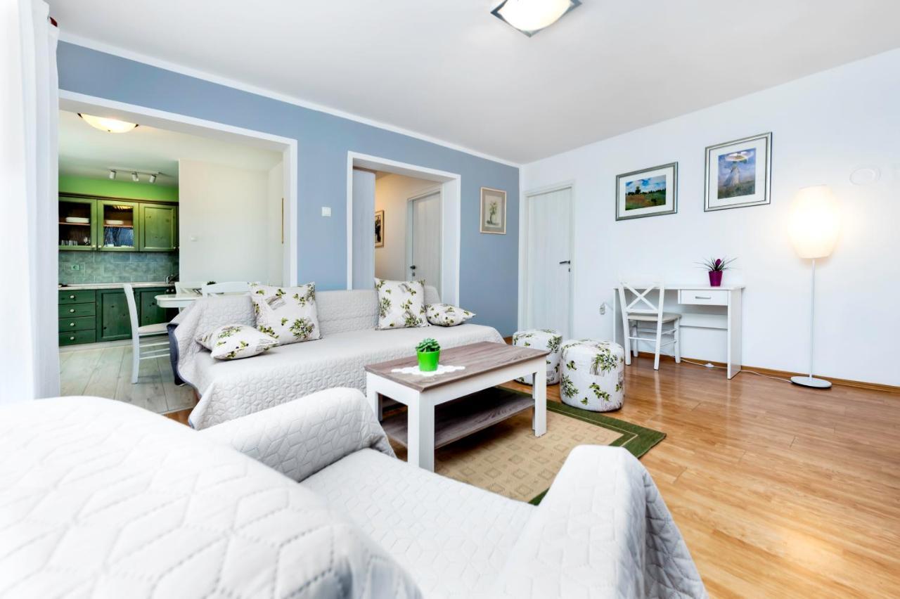 Apartman Oly Rovigno Esterno foto